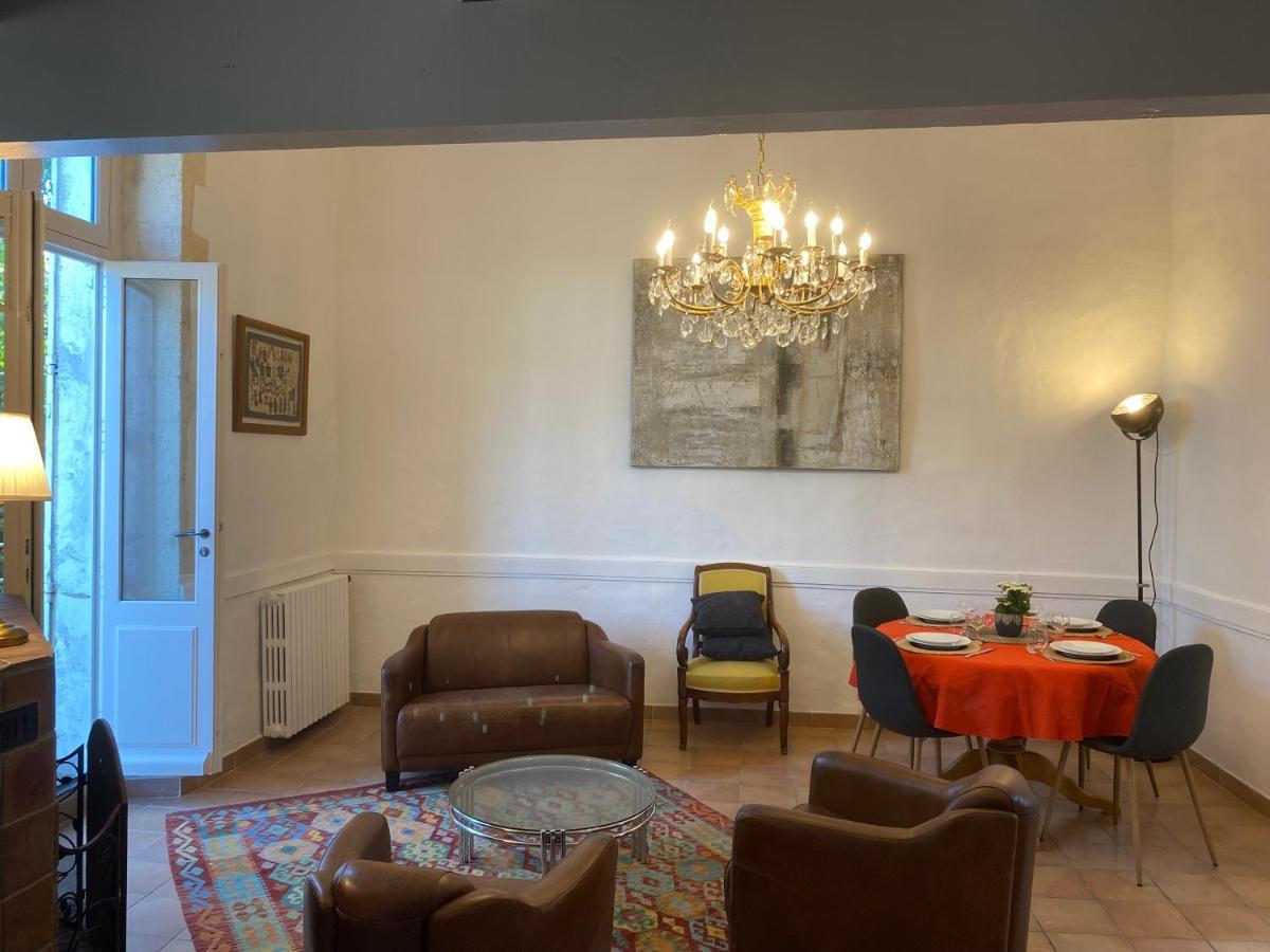 Duplex De Charme Appartement Villeneuve-lès-Avignon Buitenkant foto